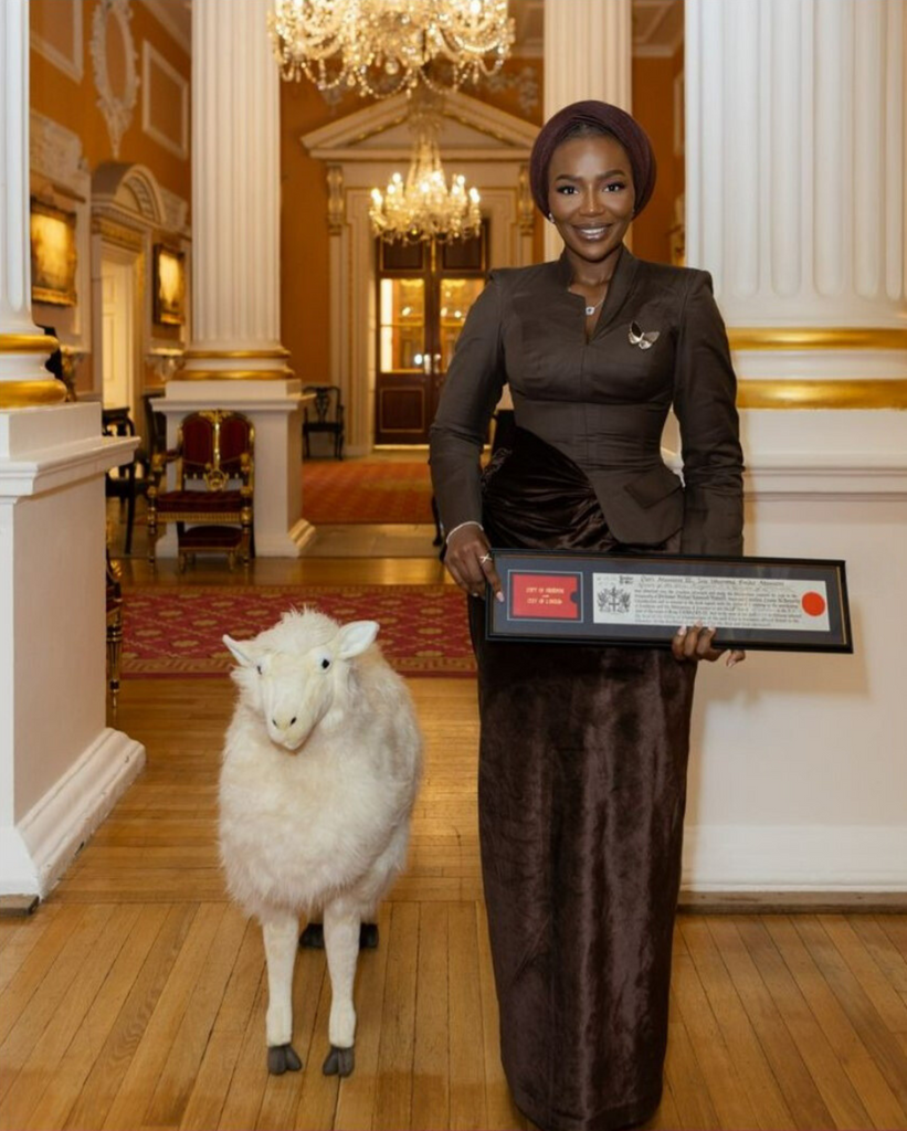 Olori Atuwatse III: Elegance Meets Tradition at the Freedom of the City of London Ceremony